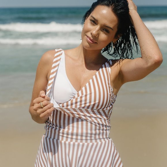 Honey Mark Basil Wrap Top and Sugar Skort XL Cinnamon Stripe - Picture 6 of 7